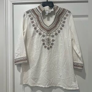 Lino USA white linen embroidered blouse with 3/4 sleeves Med See pics for flaws